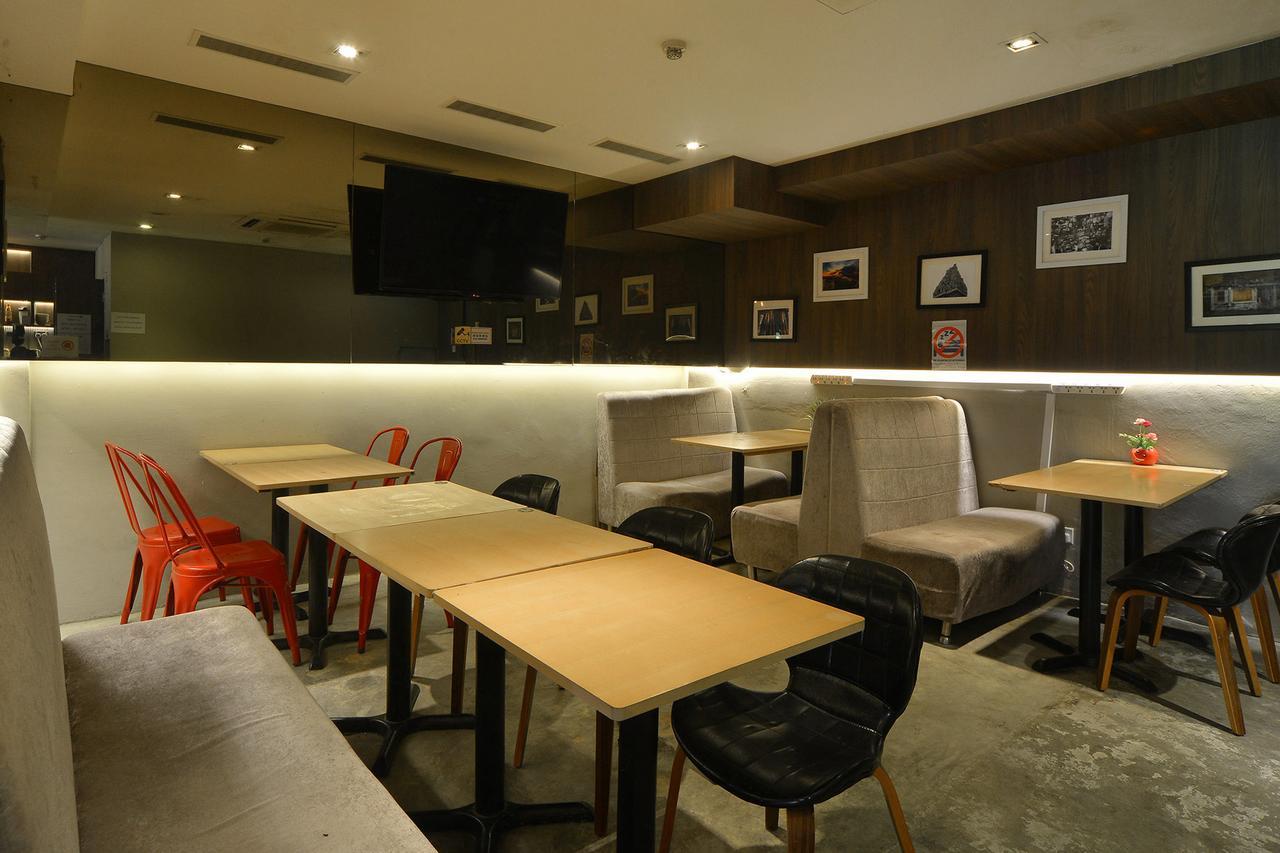 Reddoorz Hostel @ Jalan Besar Singapore Exterior photo